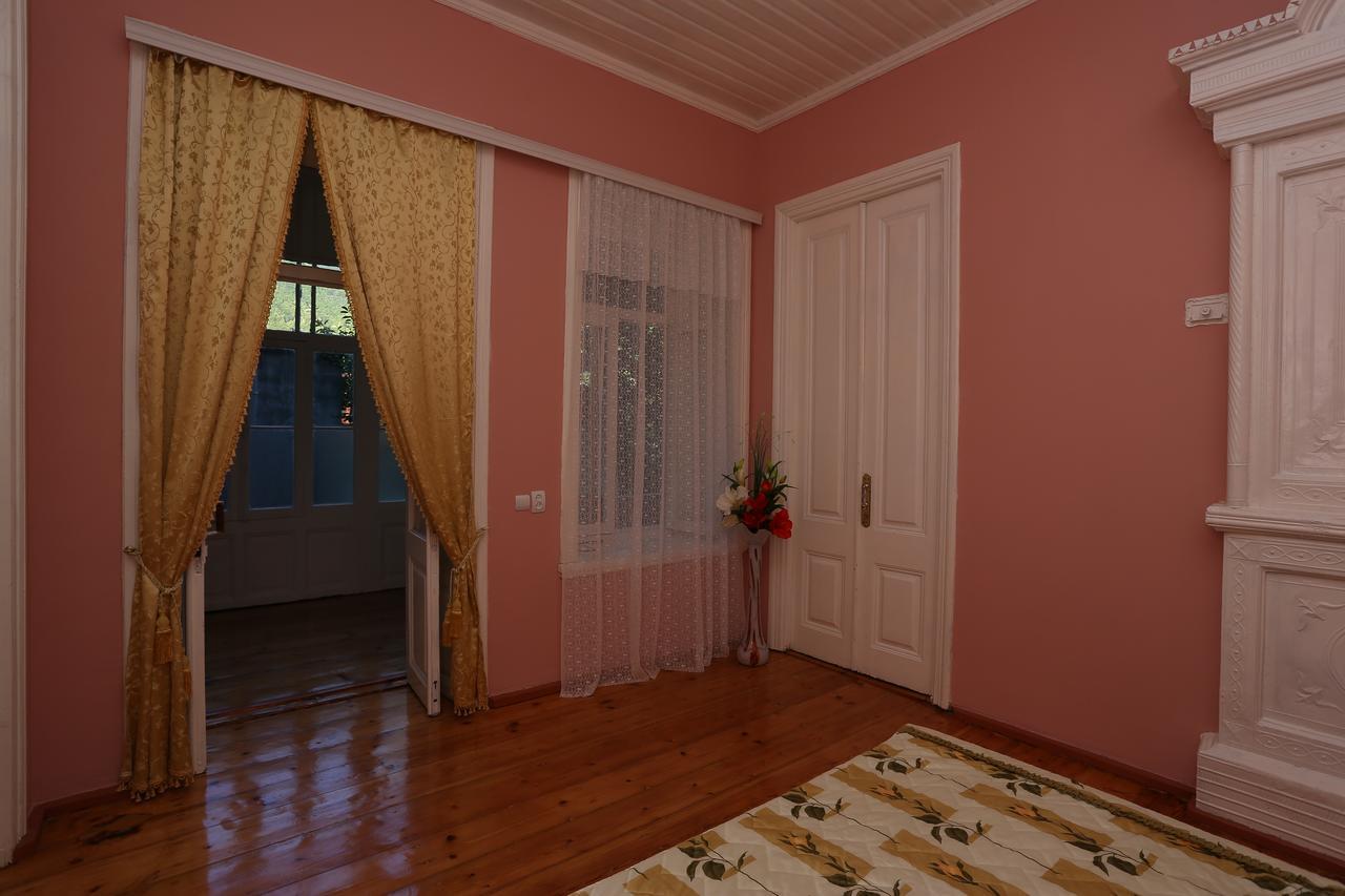 Ilham Mustafa Houses Şǝki Εξωτερικό φωτογραφία